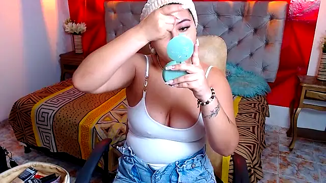 IsabellaaSweet online show from 4, 10, 2025