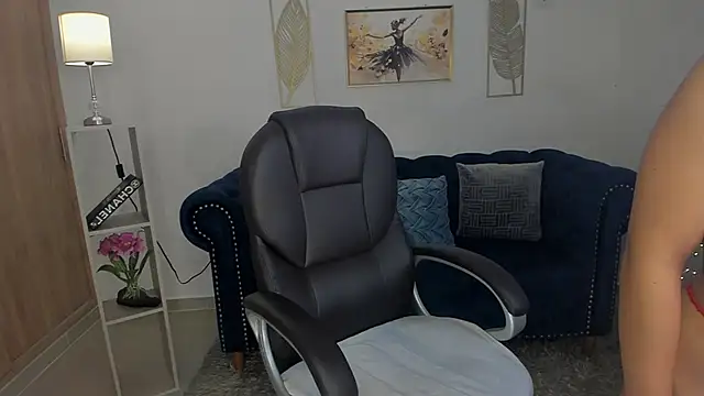 Snapshot of Saskia_litt chatting on 20, 10, 2025 Saskia litt online show from 20, 10, 2025