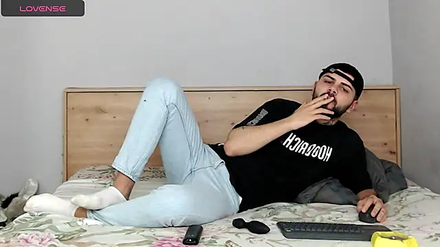 Snapshot of Killian_Vane chatting on 7, 10, 2025 Killian Vane online show from 7, 10, 2025