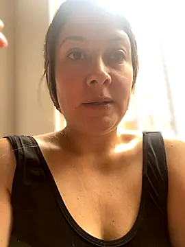 Snapshot of Abby-LS chatting on 15, 9, 2025 Abby-LS online show from 15, 9, 2025