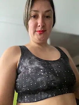 Snapshot of Abby-LS chatting on 10, 11, 2025 Abby-LS online show from 10, 11, 2025