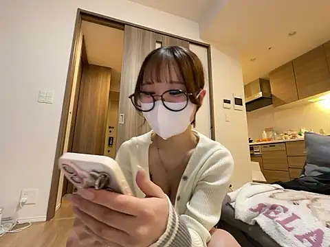 Snapshot of nano-da-u chatting on 4, 6, 2026 nano-da-u online show from 4, 6, 2026