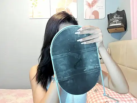 Snapshot of Anne_the_virgin chatting on 11, 5, 2026 Anne the virgin online show from 11, 5, 2026