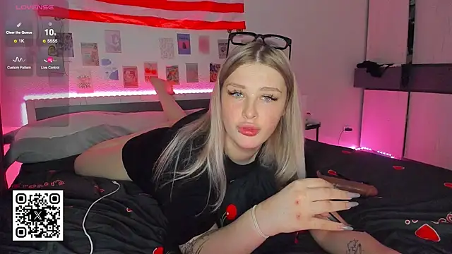 Snapshot of myrzilka chatting on 16, 12, 2025 myrzilka online show from 16, 12, 2025