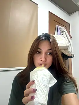 LanySylvia online show from 5, 11, 2025