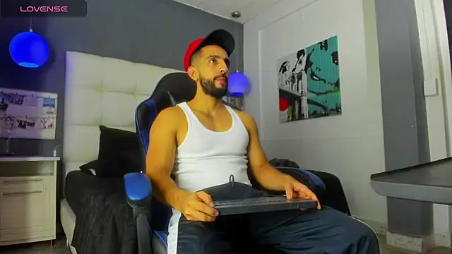 Yiyo10  online show from 15, 3, 2026