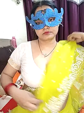 Snapshot of MEERAcle chatting on 22, 2, 2026 MEERAcle online show from 22, 2, 2026