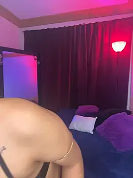 ZahaRose online show from 9, 11, 2025