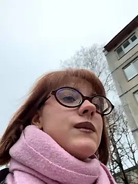 Only April online show from 11, 11, 2025