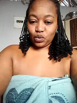 Snapshot of BigAssjuicy26 chatting on 15, 10, 2025 BigAssjuicy26 online show from 15, 10, 2025