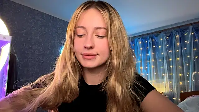 Jetta Corsacami online show from 9, 11, 2025