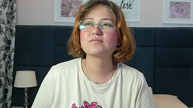 isa grey  online show from 5, 12, 2025