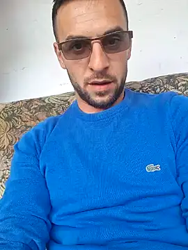 Necunoscutul001 online show from 14, 10, 2025