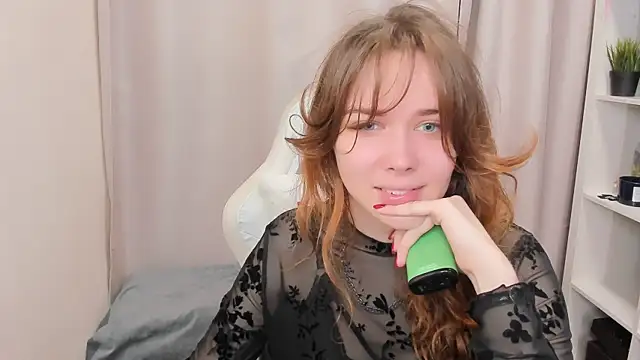 Anabel Montereau online show from 10, 9, 2025