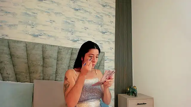 Snapshot of ShanelEvans chatting on 29, 10, 2025 ShanelEvans online show from 29, 10, 2025