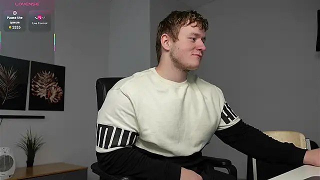 Richard Dullas online show from 30, 9, 2025