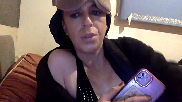 Bellababexox online show from 18, 11, 2025