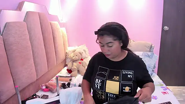 AndreaSweet2 online show from 4, 12, 2025