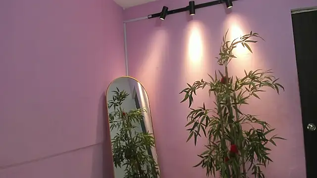 AndreaSweet2 online show from 5, 2, 2026