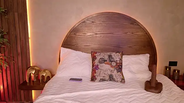 Dani leon  online show from 13, 12, 2025