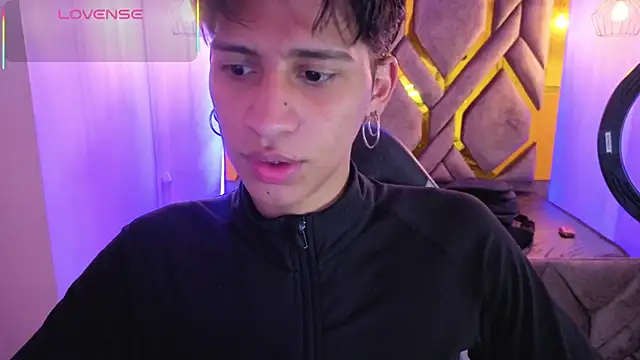 Snapshot of Dom_venena chatting on 29, 11, 2025 Dom venena online show from 29, 11, 2025