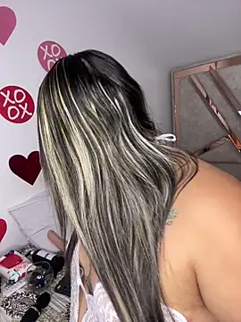 Snapshot of ashley-swift- chatting on 15, 2, 2026 ashley-swift- online show from 15, 2, 2026