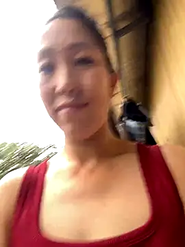 Huong-Ly online show from 2, 10, 2025