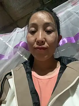 Huong-Ly online show from 25, 10, 2025