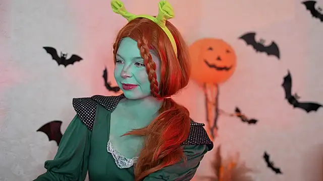 Snapshot of Stella_Vanila chatting on 27, 10, 2025 Stella Vanila online show from 27, 10, 2025