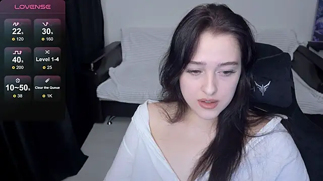 Snapshot of Sunshine_J chatting on 12, 10, 2025 Sunshine J online show from 12, 10, 2025