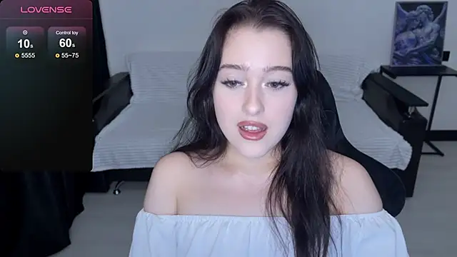 Snapshot of Sunshine_J chatting on 23, 10, 2025 Sunshine J online show from 23, 10, 2025