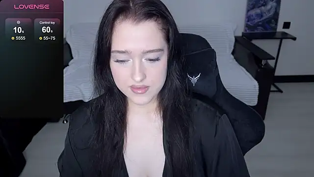 Snapshot of Sunshine_J chatting on 7, 11, 2025 Sunshine J online show from 7, 11, 2025