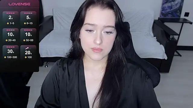 Snapshot of Sunshine_J chatting on 8, 11, 2025 Sunshine J online show from 8, 11, 2025