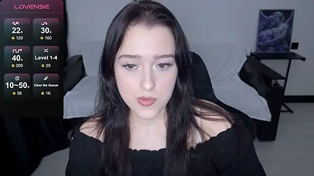 Snapshot of Sunshine_J chatting on 12, 11, 2025 Sunshine J online show from 12, 11, 2025