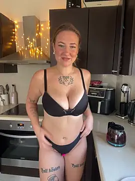 ManjaWinkler online show from 1, 12, 2025