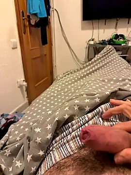 Snapshot of gigolobcn chatting on 8, 11, 2025 gigolobcn online show from 8, 11, 2025