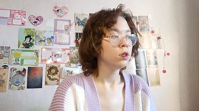 Snapshot of Ieadership chatting on 9, 9, 2025 Ieadership online show from 9, 9, 2025