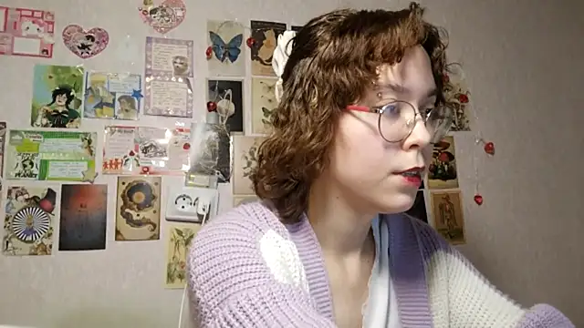 Snapshot of Ieadership chatting on 11, 9, 2025 Ieadership online show from 11, 9, 2025