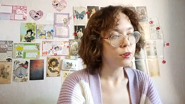 Snapshot of Ieadership chatting on 19, 9, 2025 Ieadership online show from 19, 9, 2025