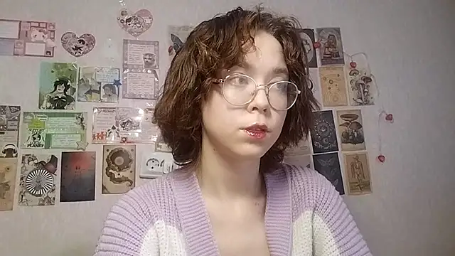 Snapshot of Ieadership chatting on 22, 9, 2025 Ieadership online show from 22, 9, 2025