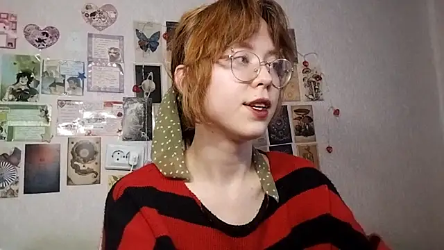 Snapshot of Ieadership chatting on 11, 10, 2025 Ieadership online show from 11, 10, 2025