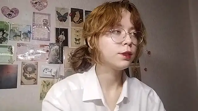 Snapshot of Ieadership chatting on 15, 10, 2025 Ieadership online show from 15, 10, 2025