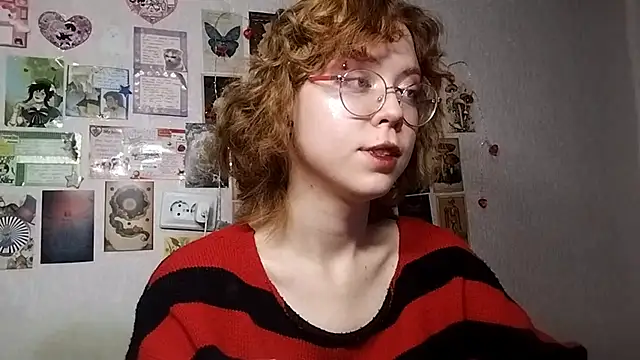 Snapshot of Ieadership chatting on 17, 10, 2025 Ieadership online show from 17, 10, 2025