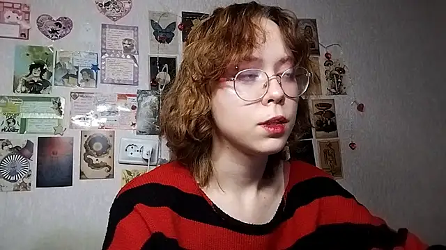 Snapshot of Ieadership chatting on 18, 10, 2025 Ieadership online show from 18, 10, 2025