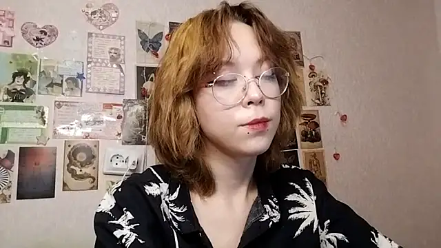 Snapshot of Ieadership chatting on 27, 10, 2025 Ieadership online show from 27, 10, 2025