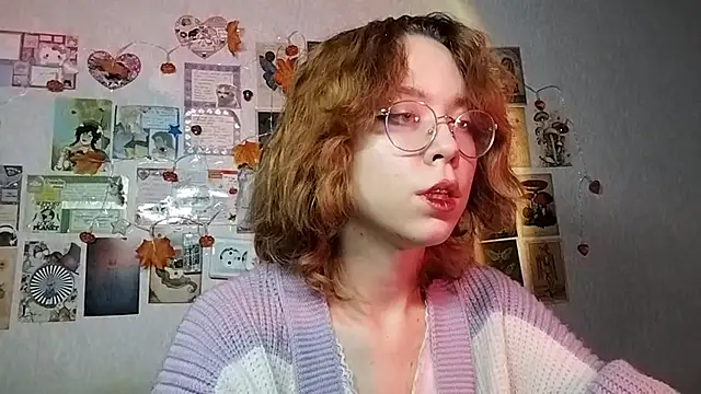 Snapshot of Ieadership chatting on 11, 11, 2025 Ieadership online show from 11, 11, 2025