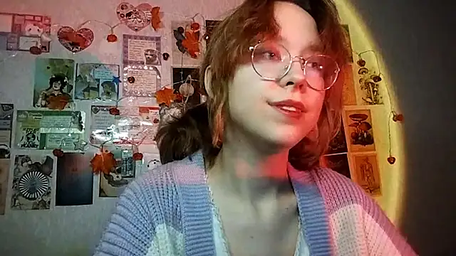 Snapshot of Ieadership chatting on 22, 11, 2025 Ieadership online show from 22, 11, 2025