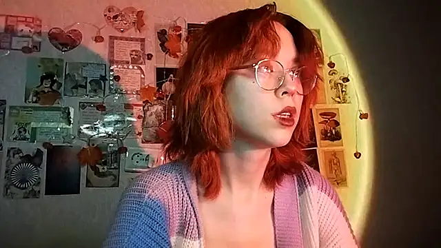 Snapshot of Ieadership chatting on 25, 11, 2025 Ieadership online show from 25, 11, 2025