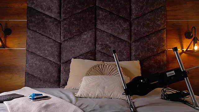 Nickifox   online show from 9, 1, 2026