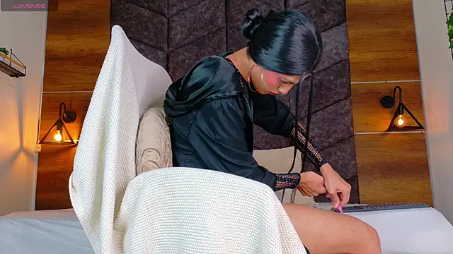 Nickifox   online show from 10, 1, 2026